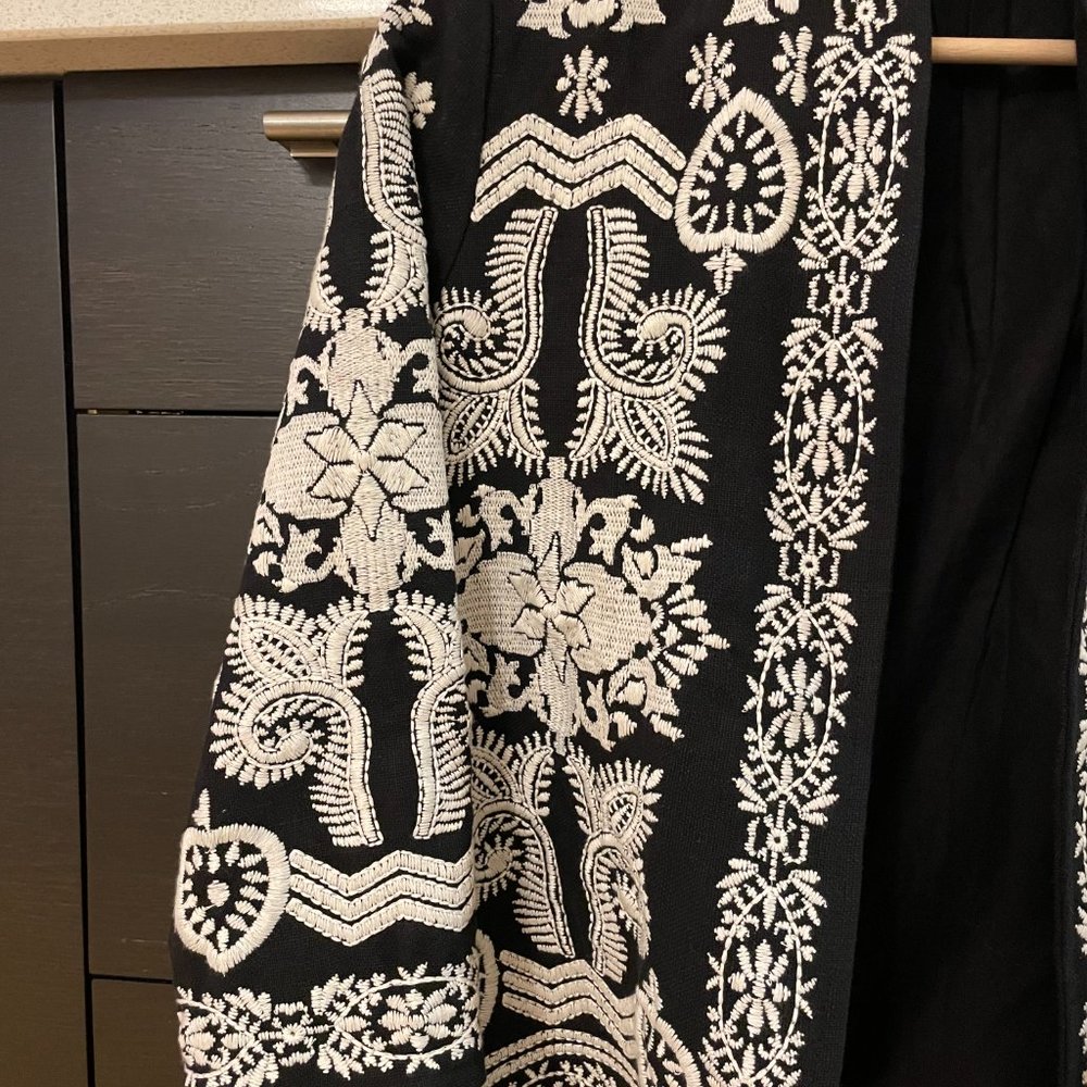 Western Style Jacket - Picture 2 of 3